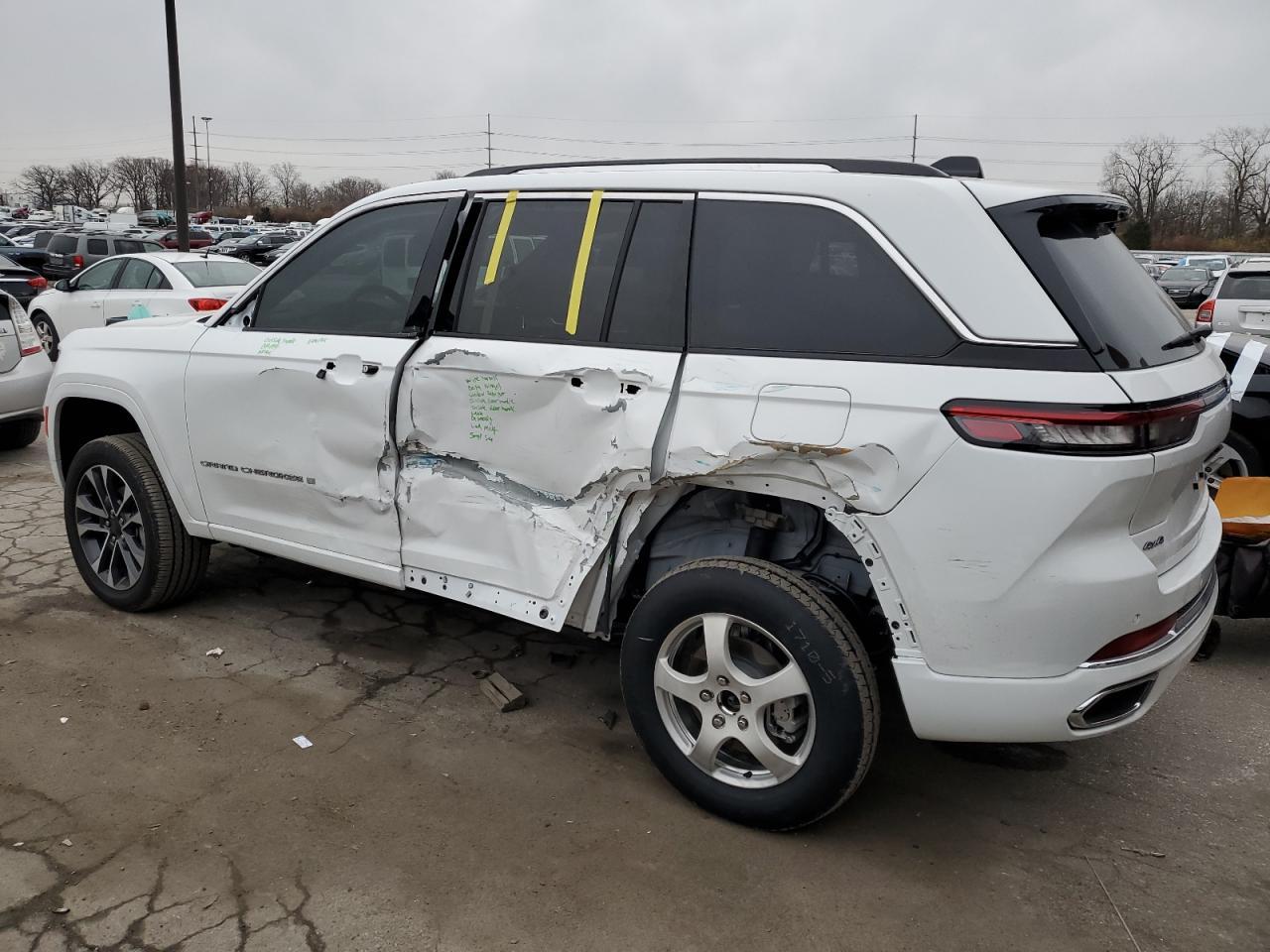 2024 JEEP GRAND CHER - Image 2