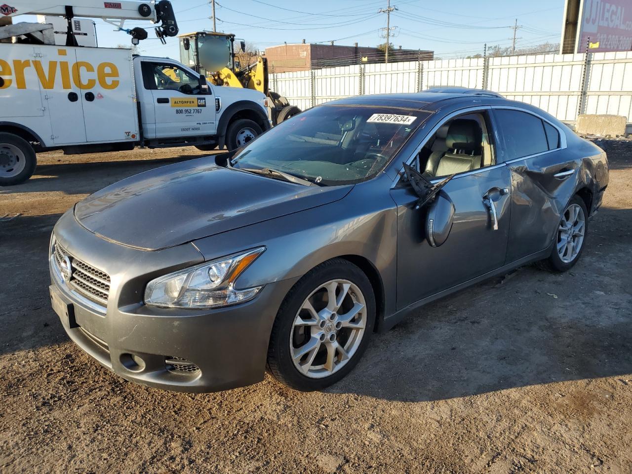 2014 NISSAN MAXIMA S