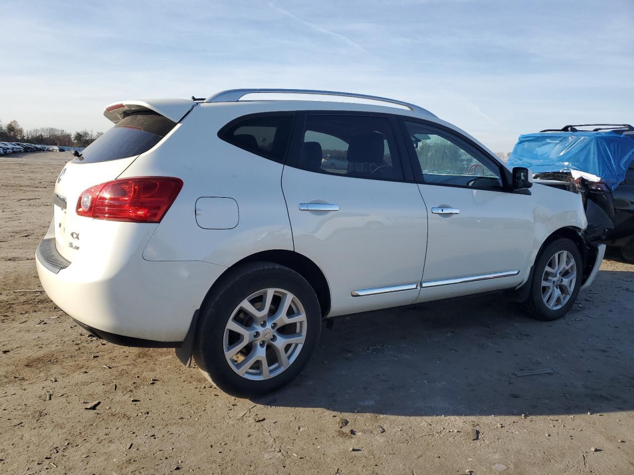 2013 NISSAN ROGUE S - Image 3