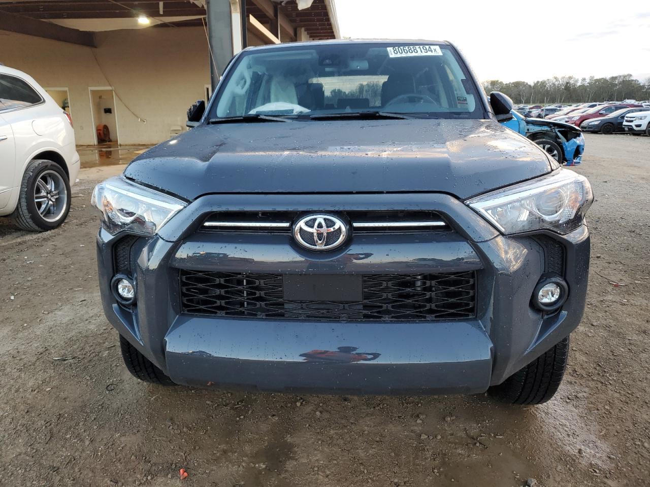 2024 TOYOTA 4RUNNER SR - Image 5