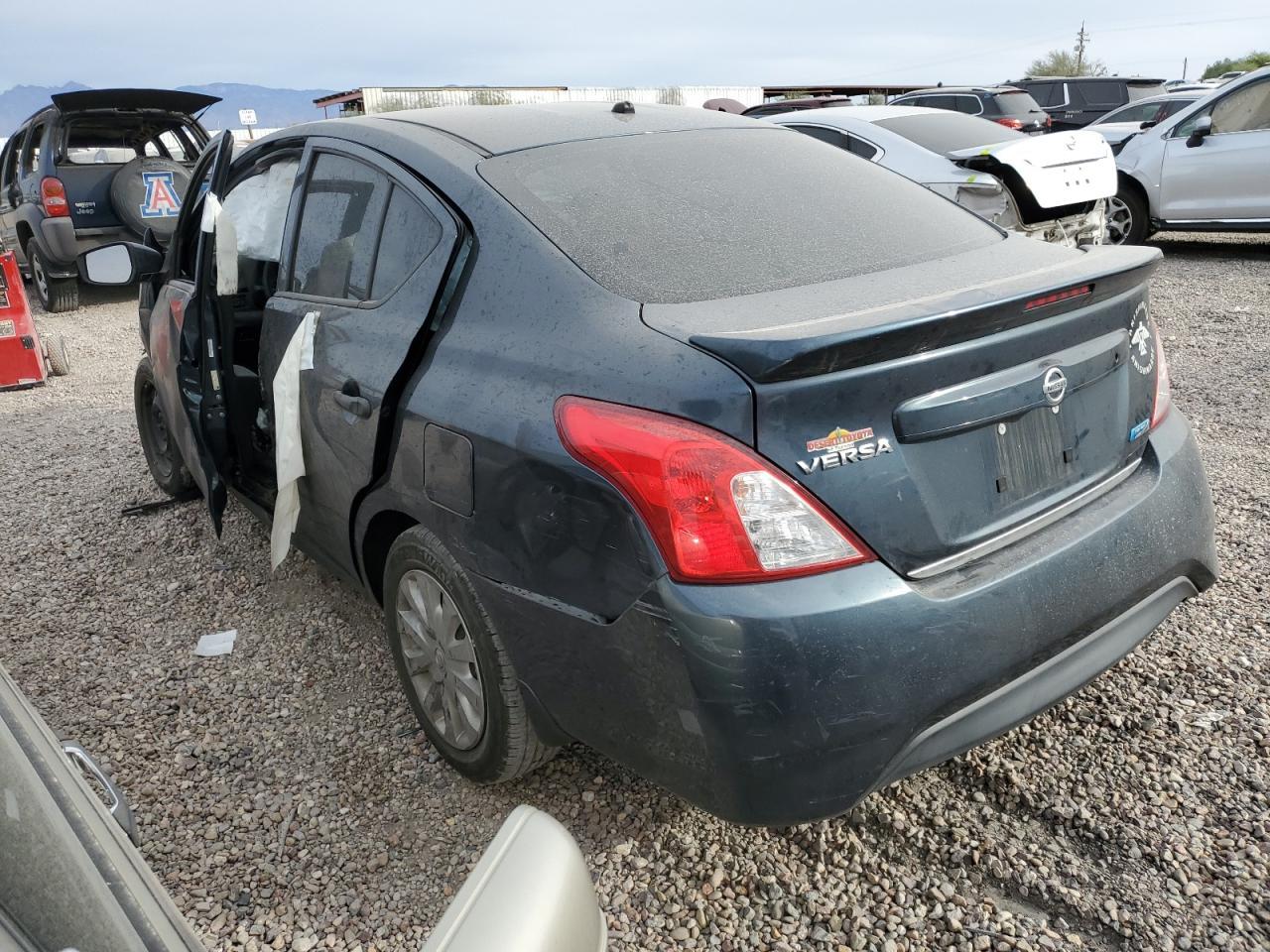 2016 NISSAN VERSA S - Фото 2
