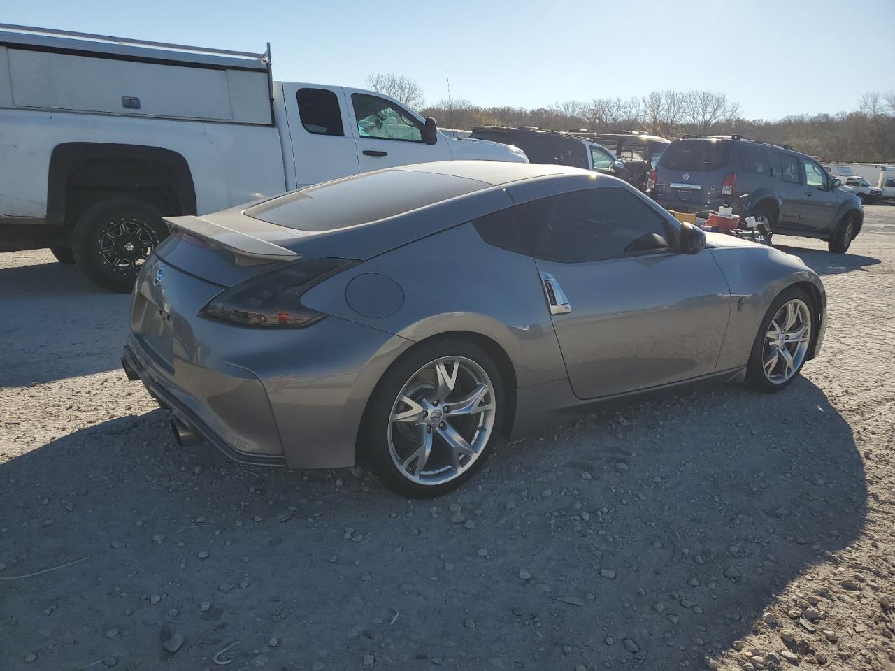 2010 NISSAN 370Z - Фото 3