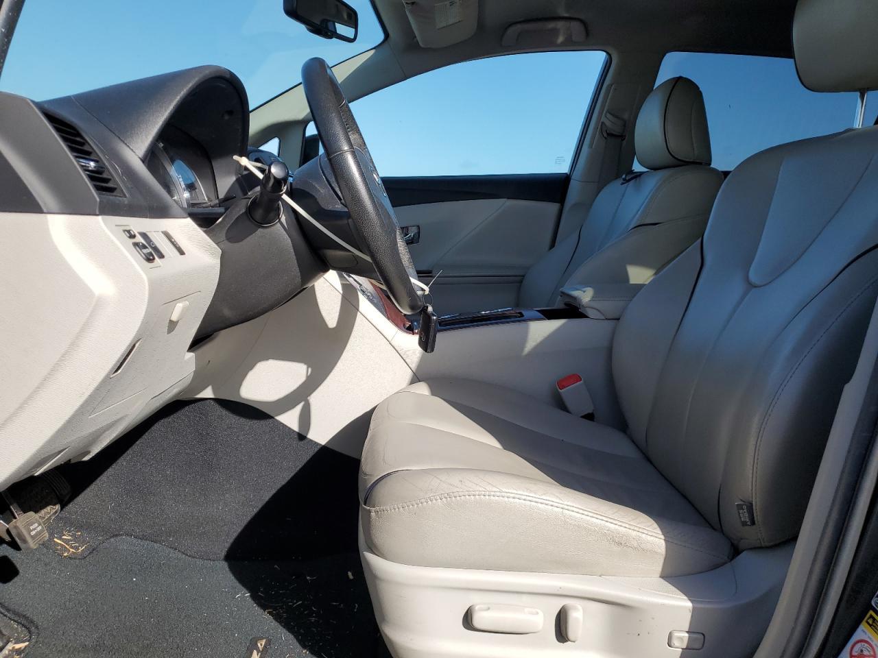 2012 TOYOTA VENZA LE - Фото 7