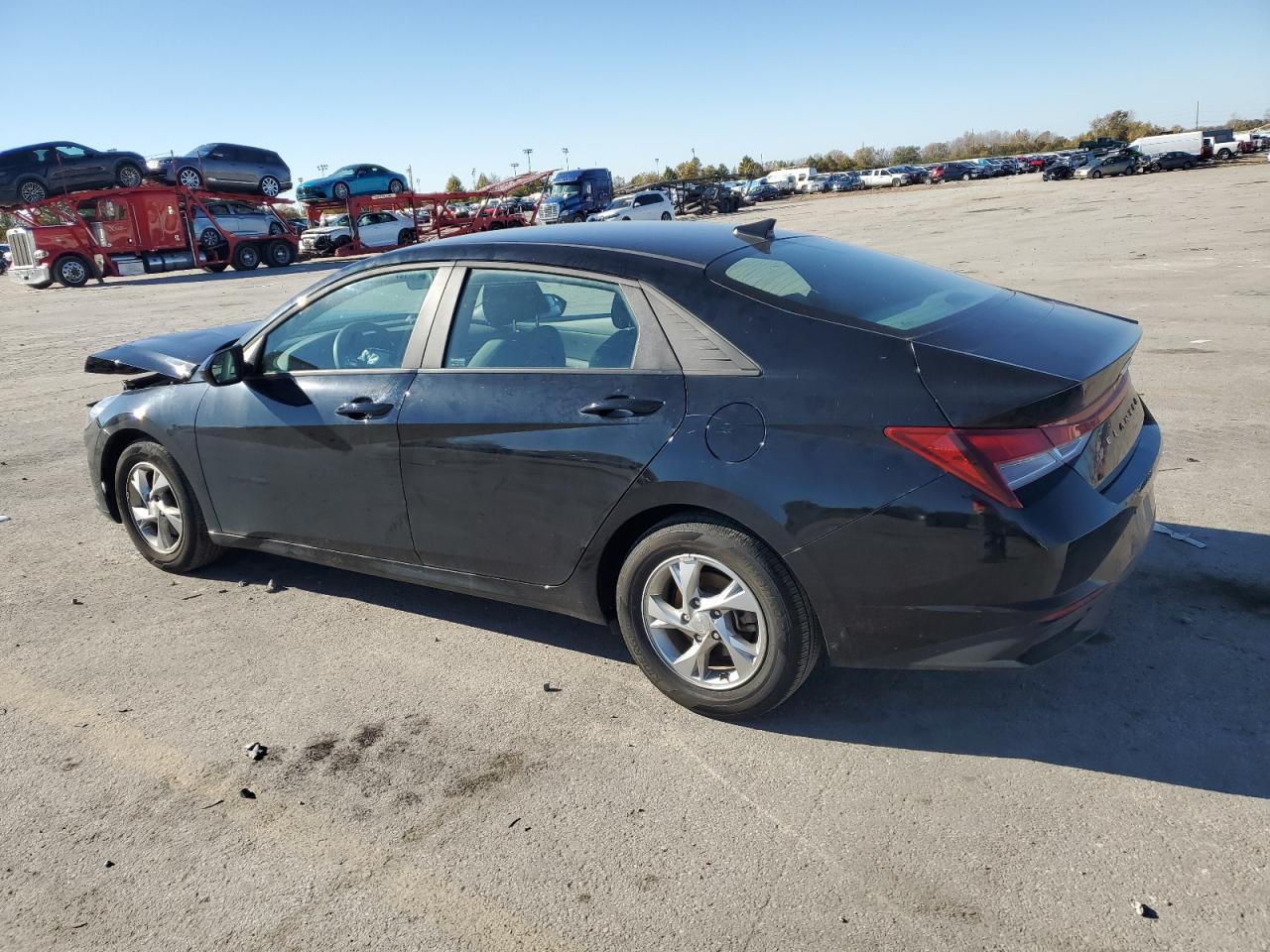 2023 HYUNDAI ELANTRA SE - Image 2