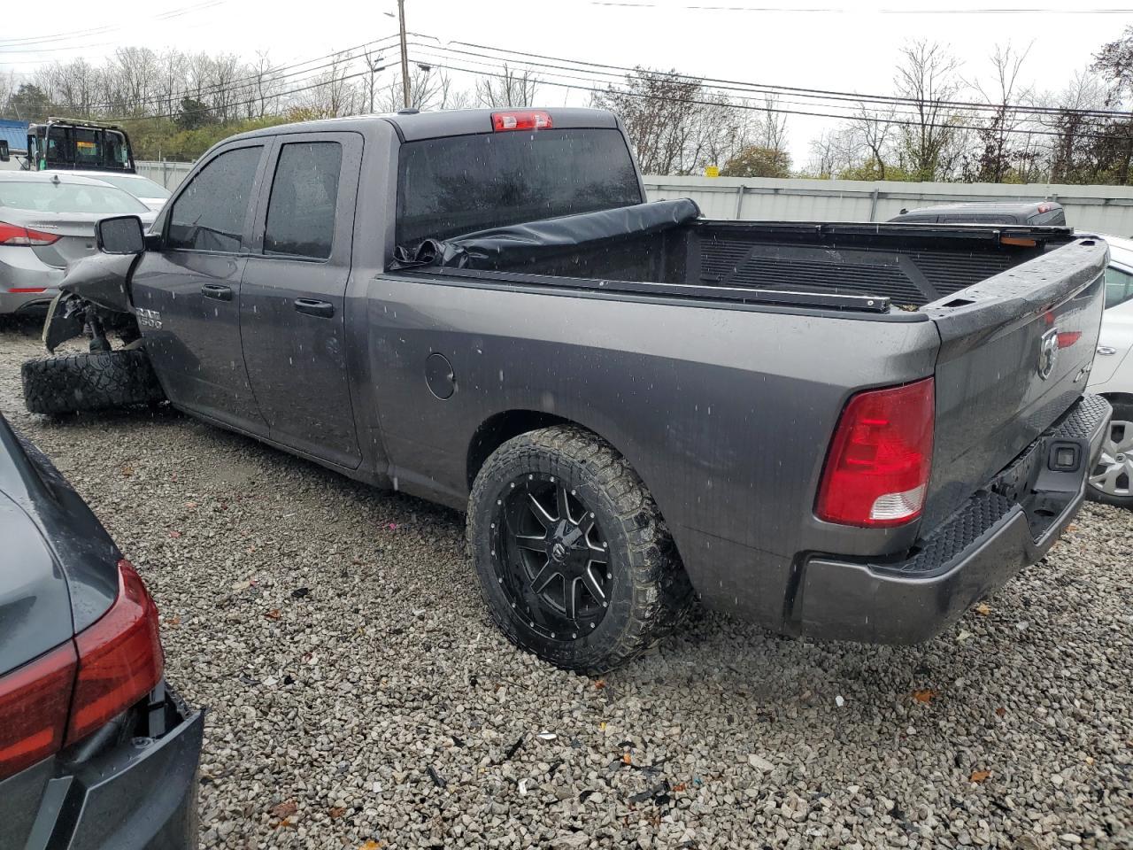 2017 RAM 1500 ST - Image 2