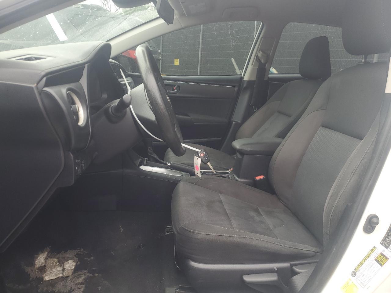 2019 TOYOTA COROLLA L - Image 7