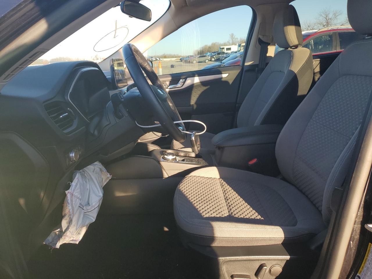 2020 FORD ESCAPE SE - Image 7