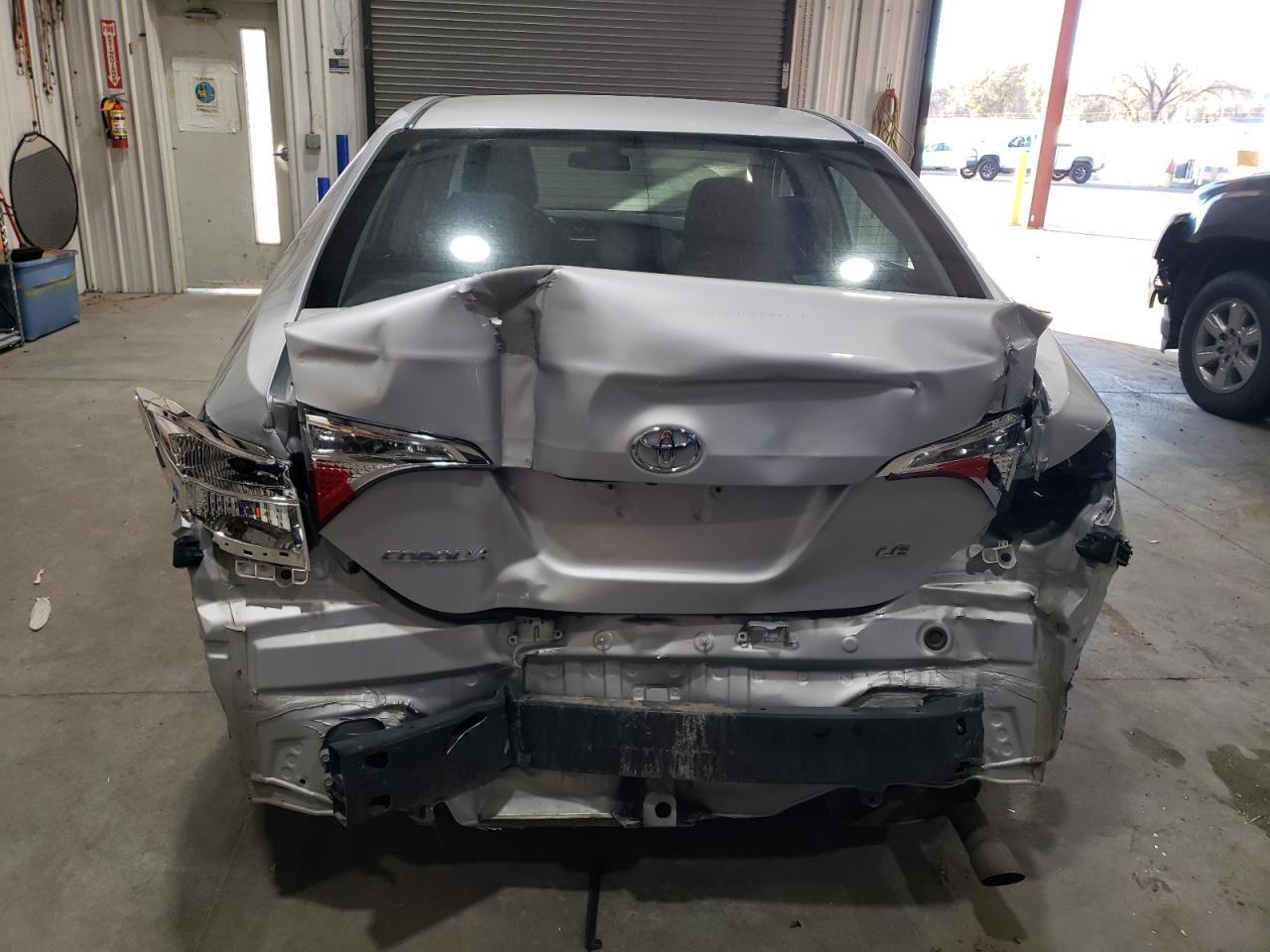 2019 TOYOTA COROLLA L - Image 6