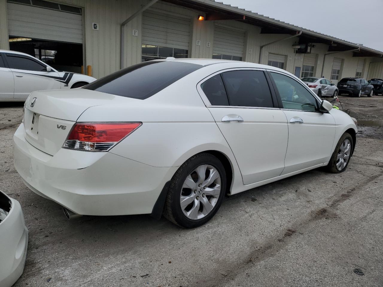 2010 HONDA ACCORD EXL - Фото 3