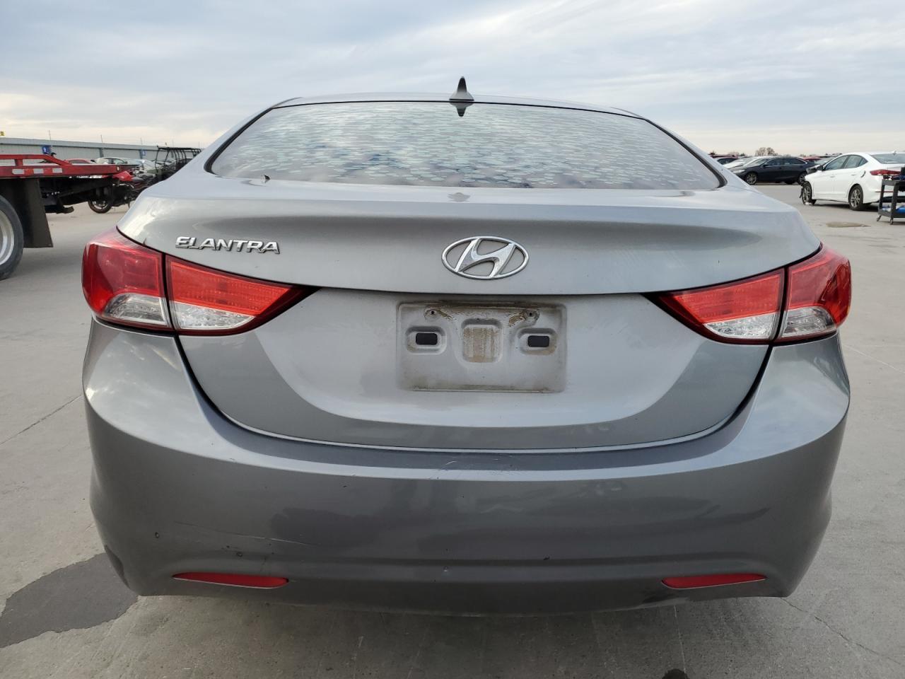 2013 HYUNDAI ELANTRA GL - Image 6