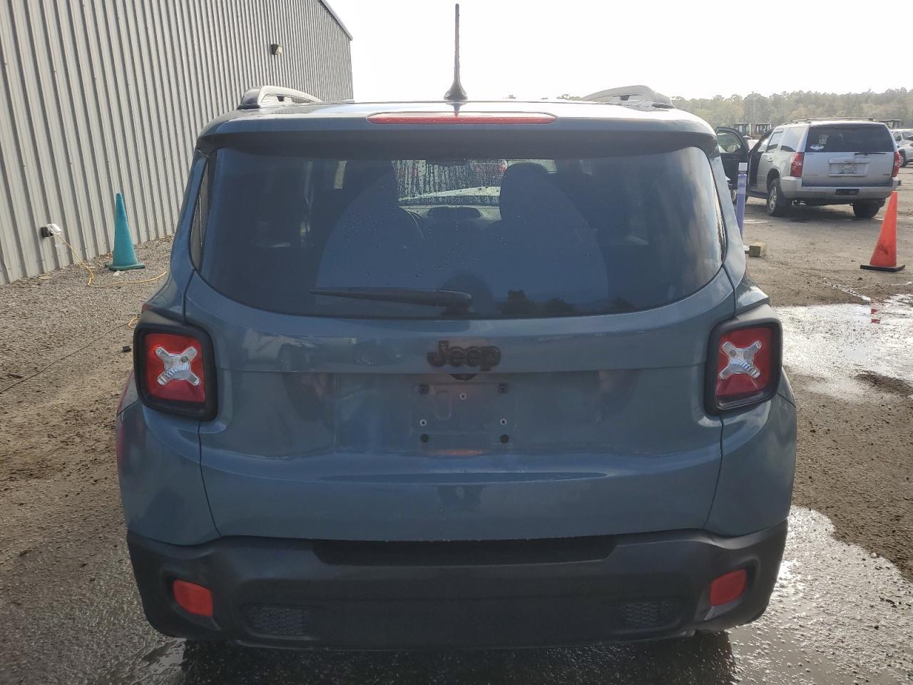 2017 JEEP RENEGADE L - Фото 6