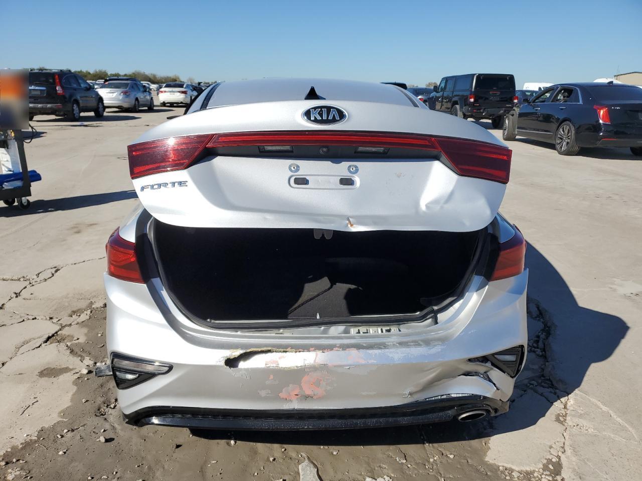 2021 KIA FORTE FE - Фото 6