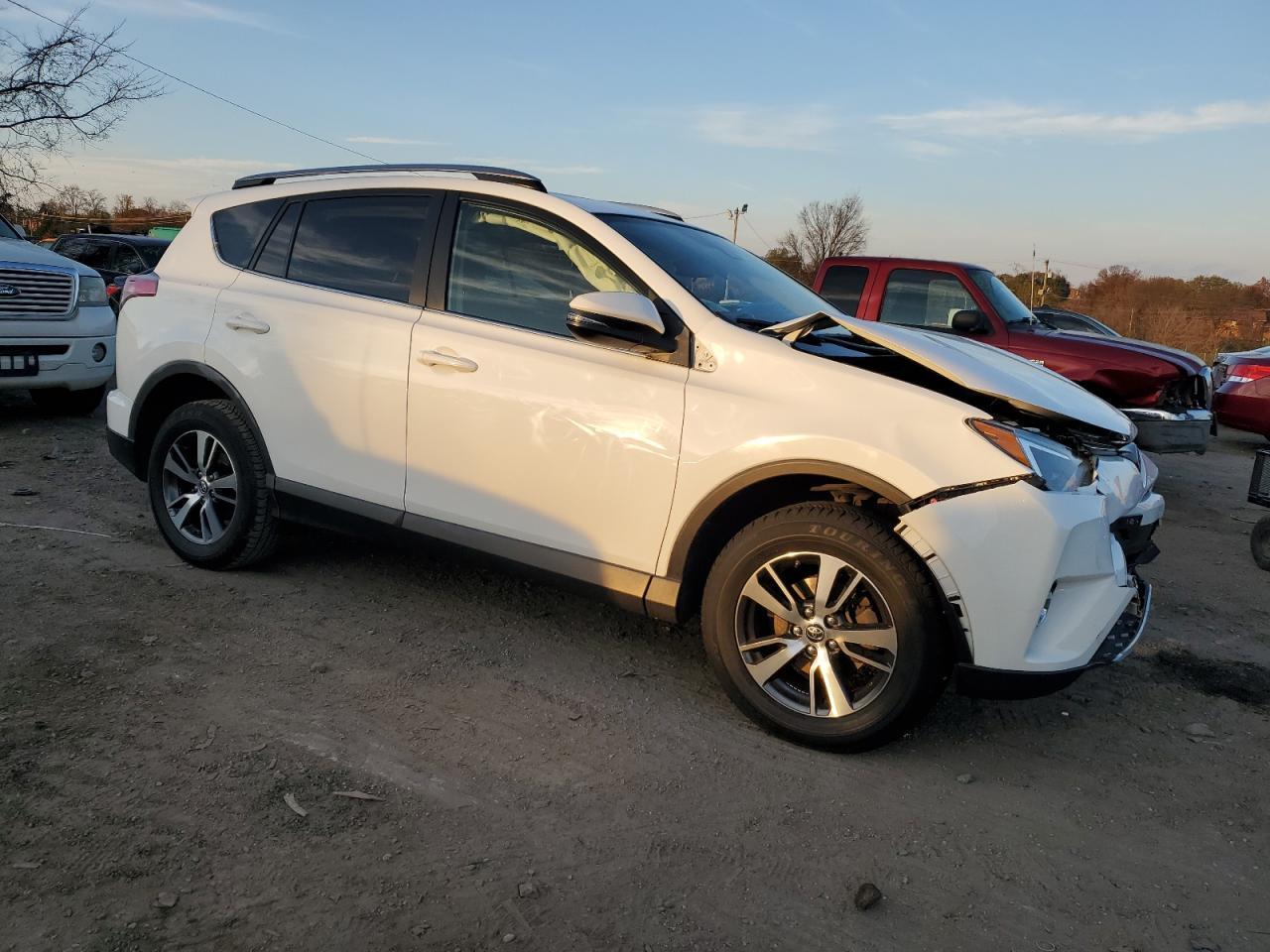 2018 TOYOTA RAV4 ADVEN - Image 4