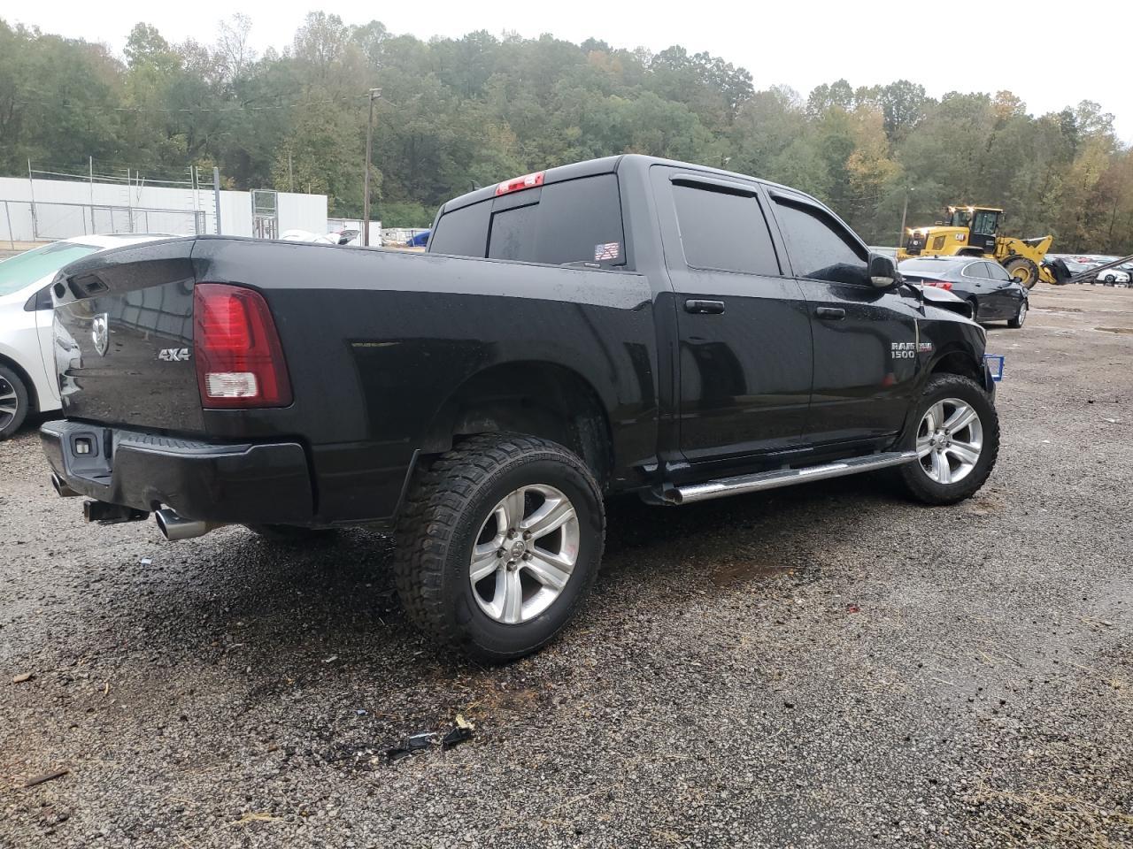 2015 RAM 1500 SPORT - Image 3