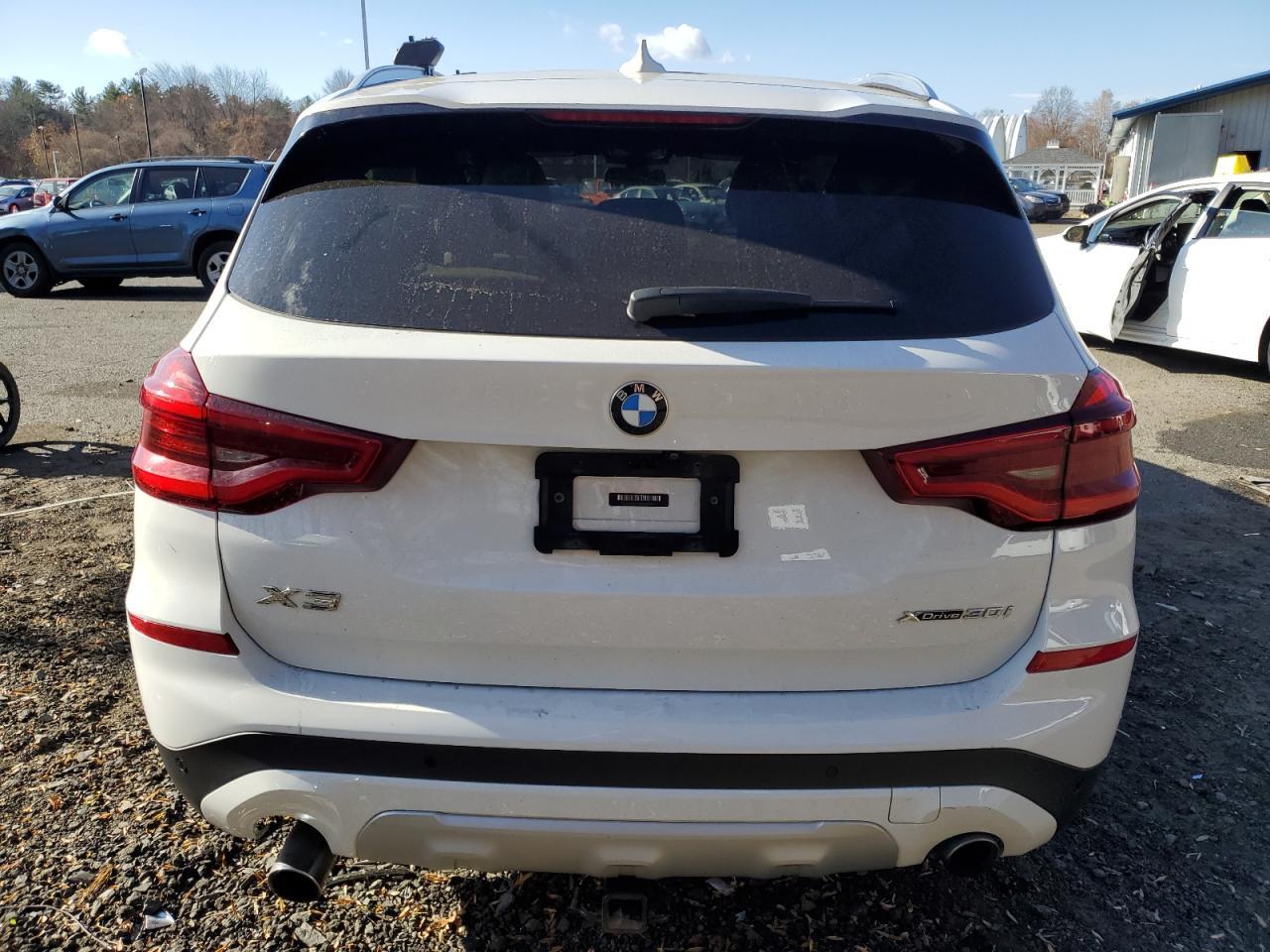 2021 BMW X3 XDRIVE3 - Фото 6