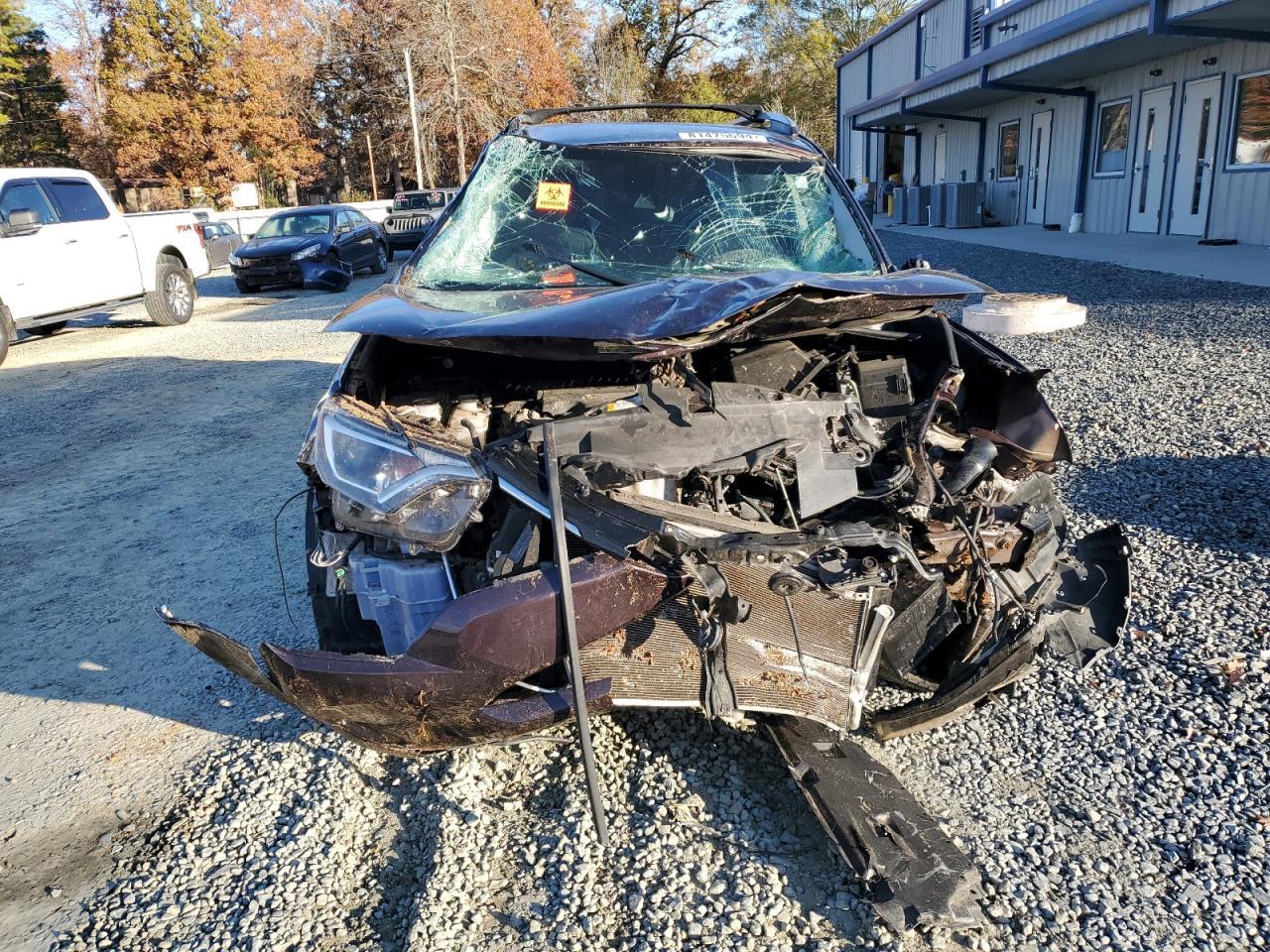 2018 TOYOTA RAV4 LE - Image 5