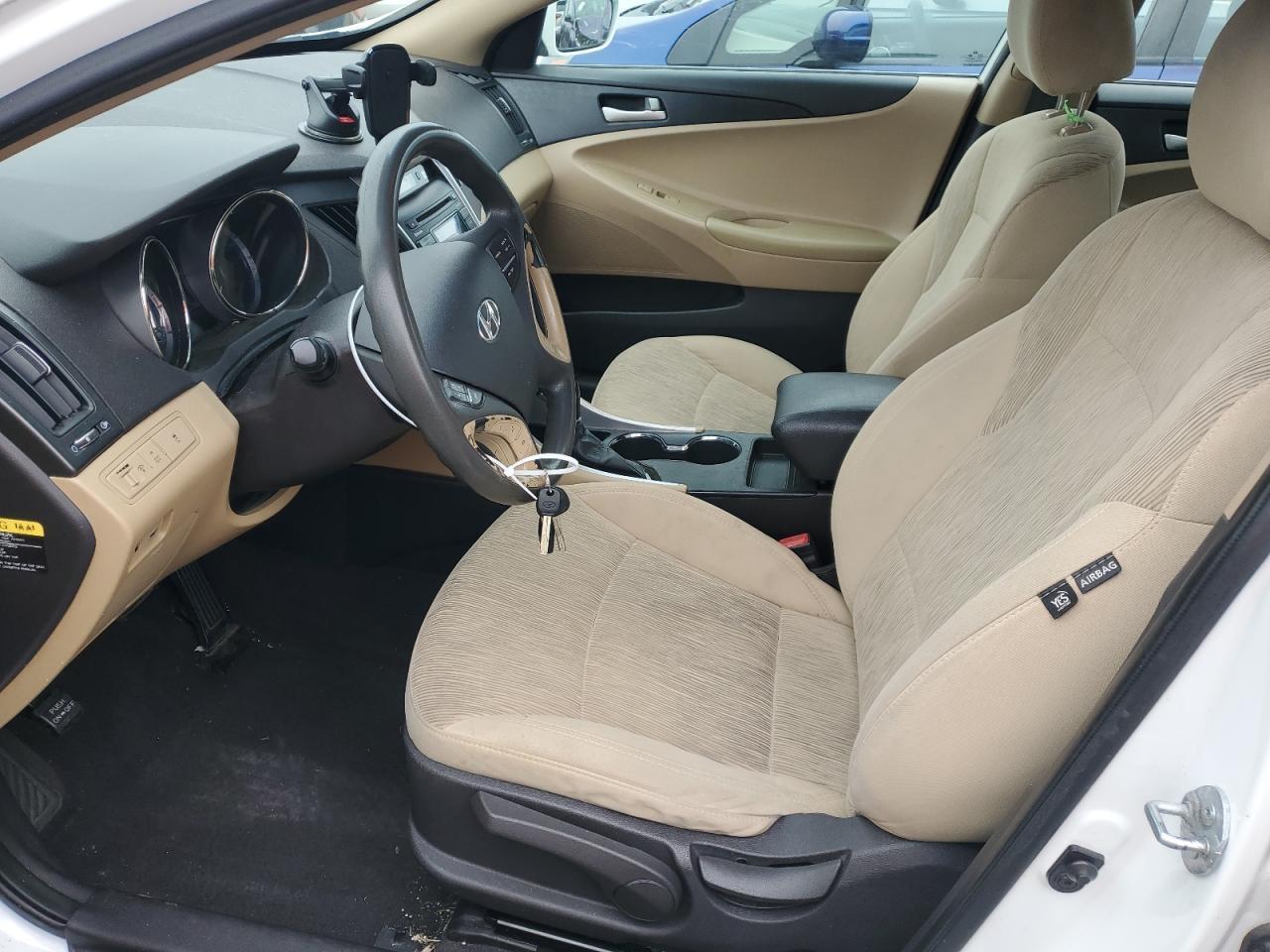 2013 HYUNDAI SONATA GLS - Image 7