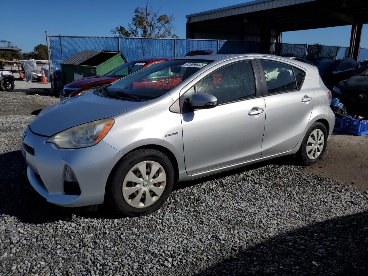 2013 TOYOTA PRIUS C