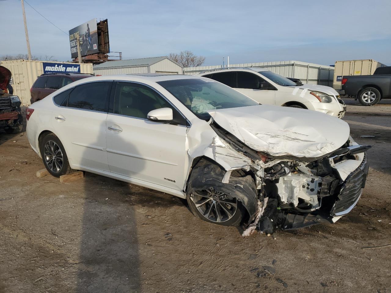 2016 TOYOTA AVALON HYB - Image 4
