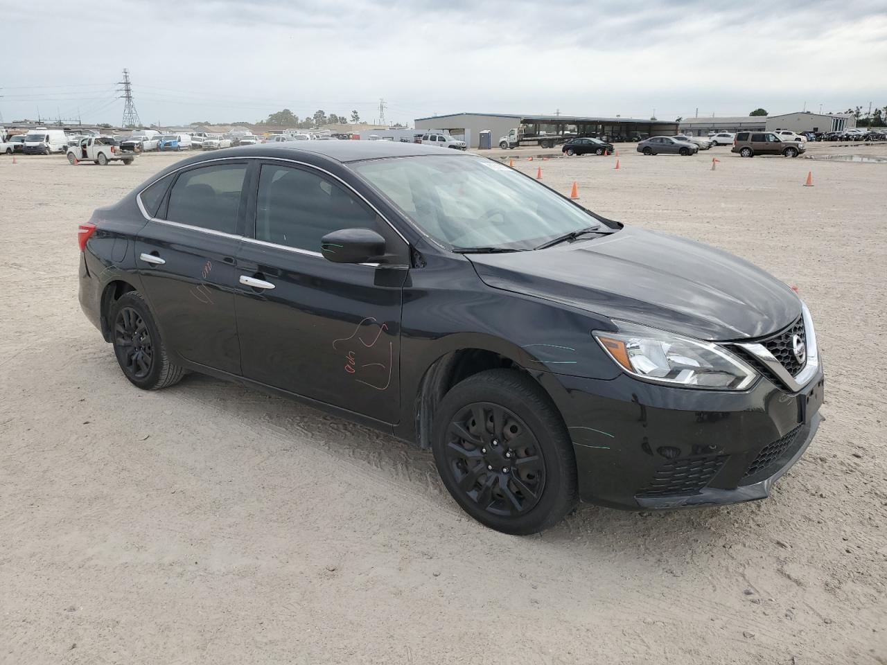 2017 NISSAN SENTRA S - Фото 4
