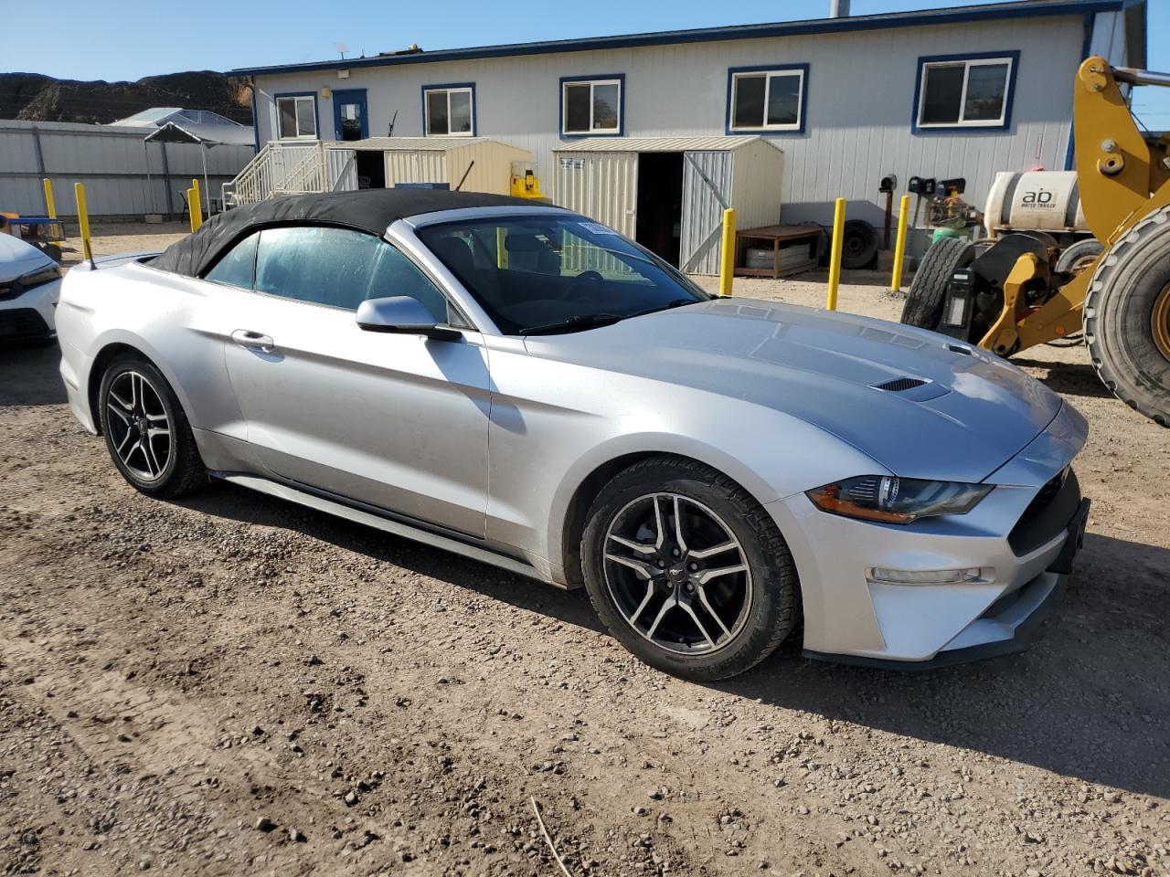 2018 FORD MUSTANG - Фото 4