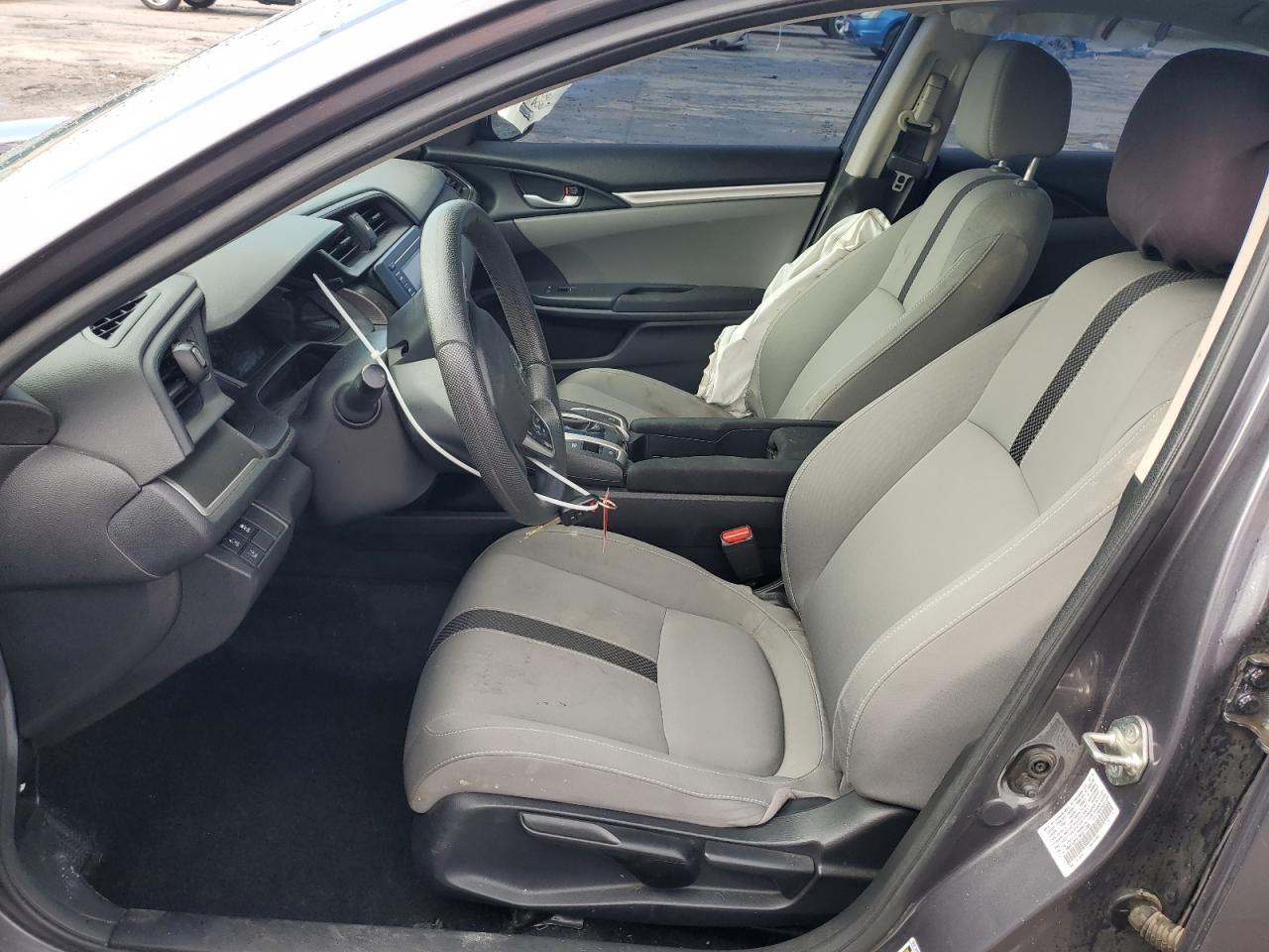 2019 HONDA CIVIC LX - Image 7