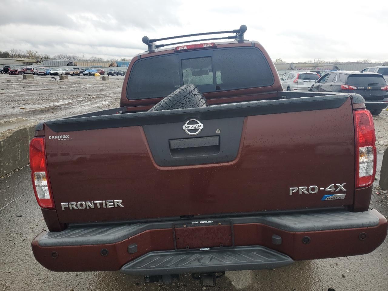 2017 NISSAN FRONTIER S - Фото 6