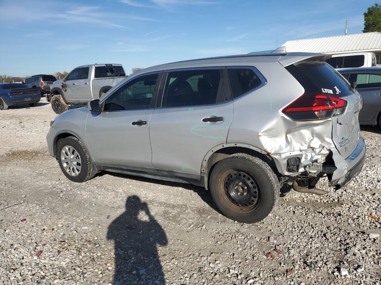 2018 NISSAN ROGUE S - Фото 2