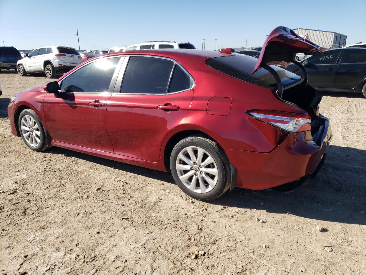 2020 TOYOTA CAMRY LE - Фото 2