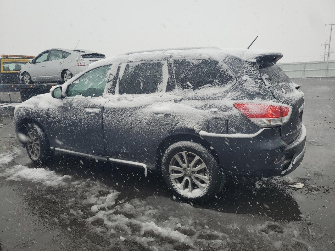 2013 NISSAN PATHFINDER - Image 2