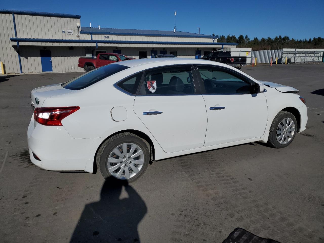 2017 NISSAN SENTRA S - Фото 3