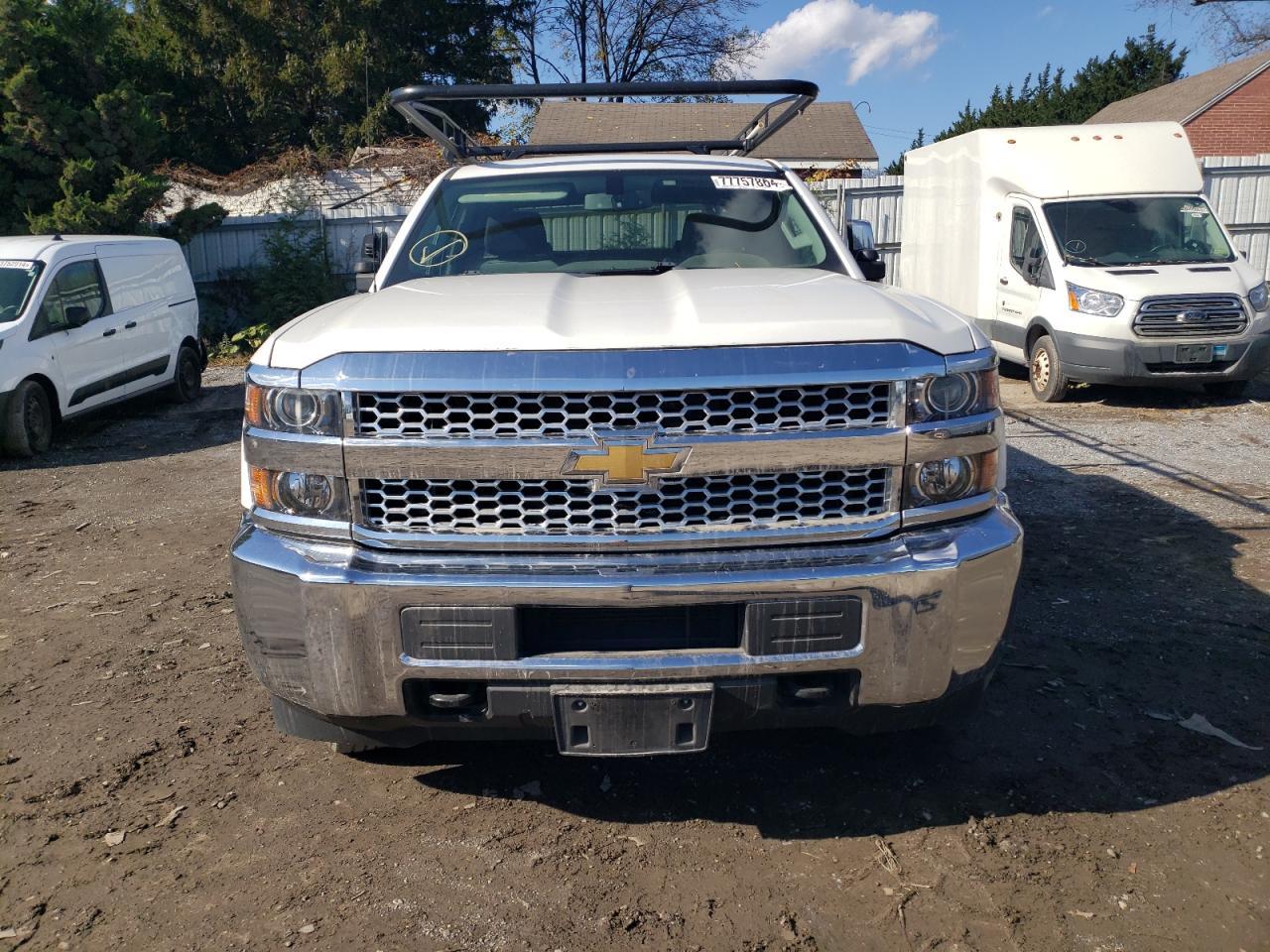 2019 CHEVROLET SILVERADO - Фото 5