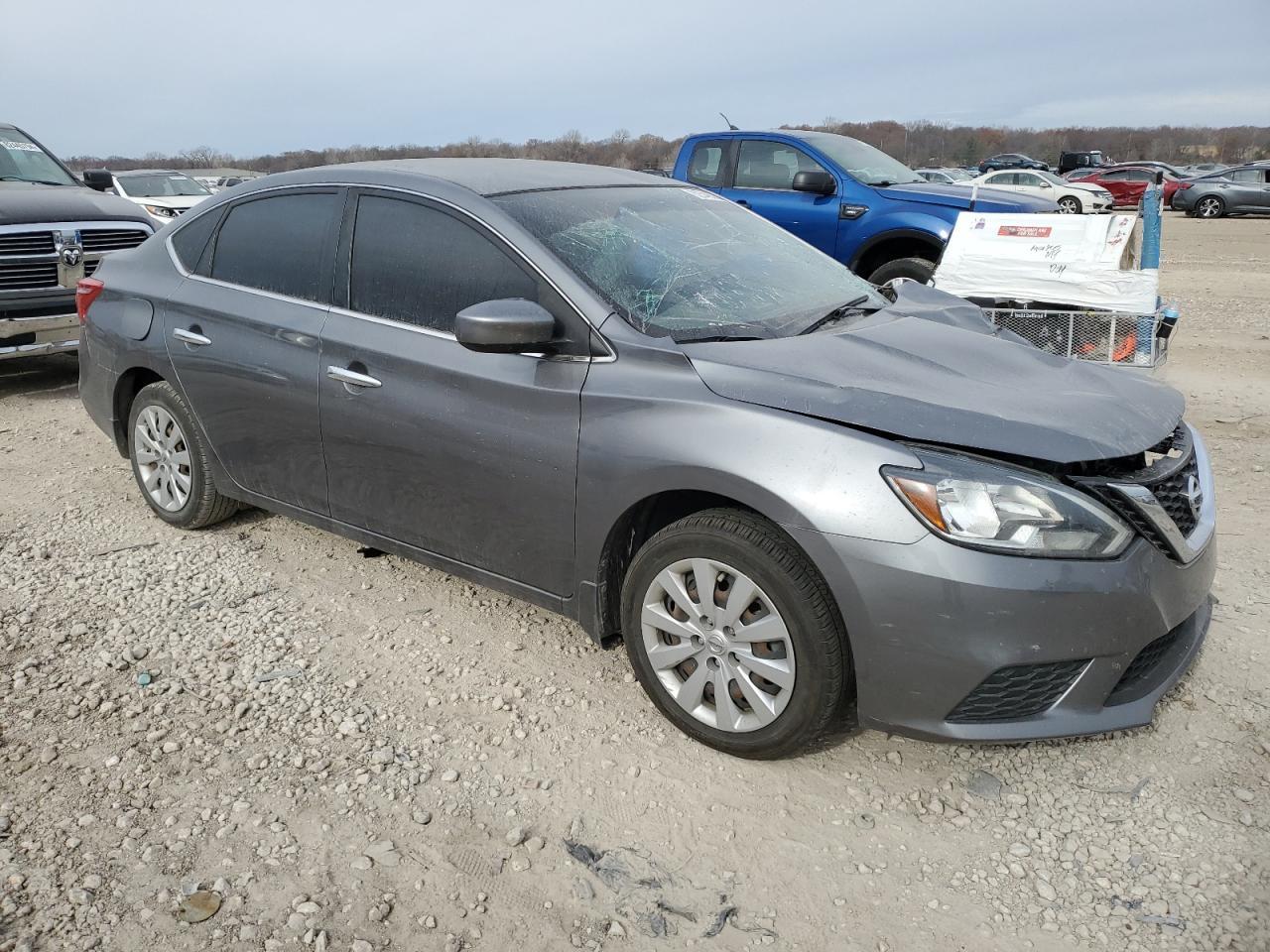 2017 NISSAN SENTRA S - Фото 4