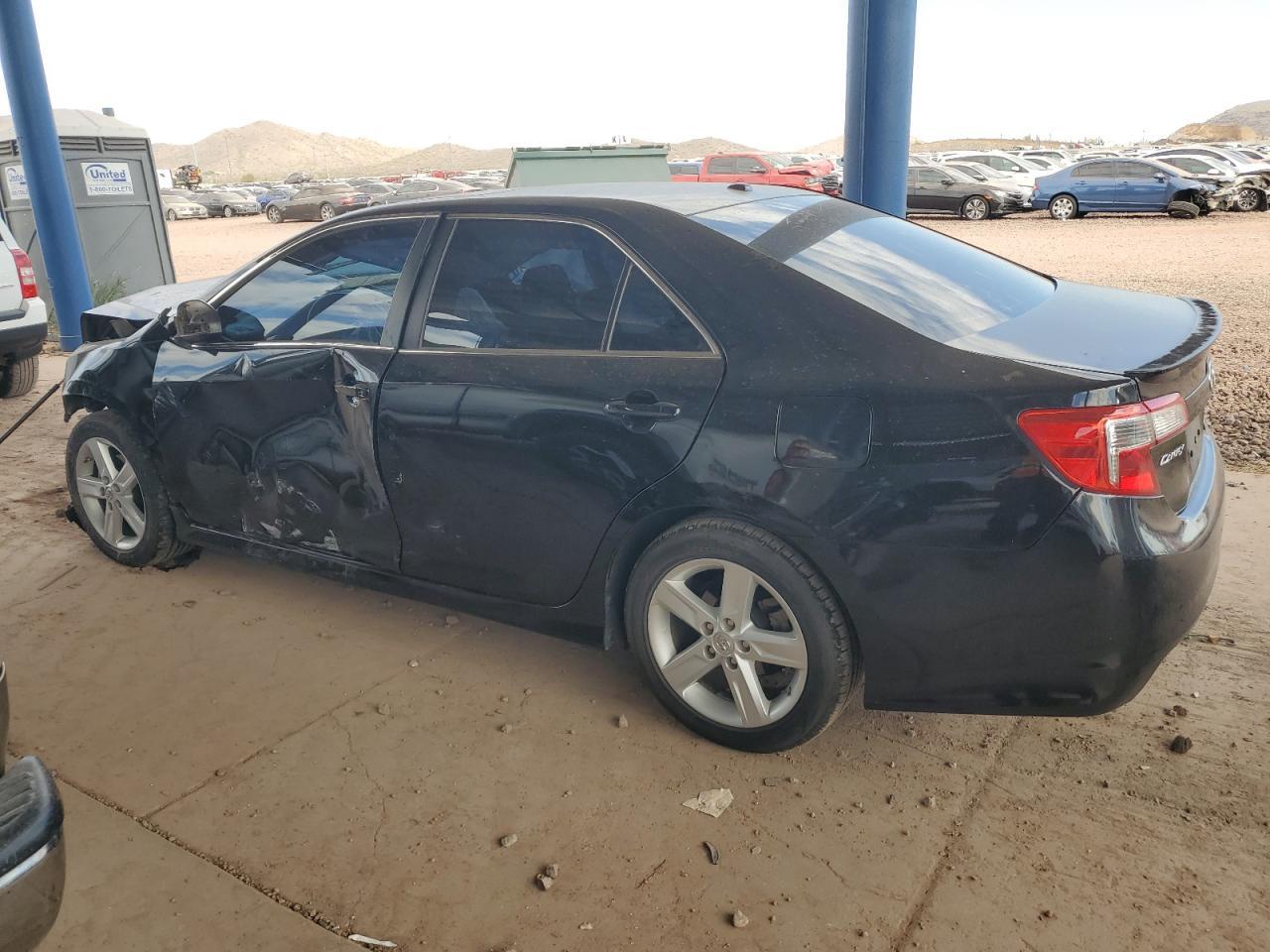 2014 TOYOTA CAMRY L - Image 2