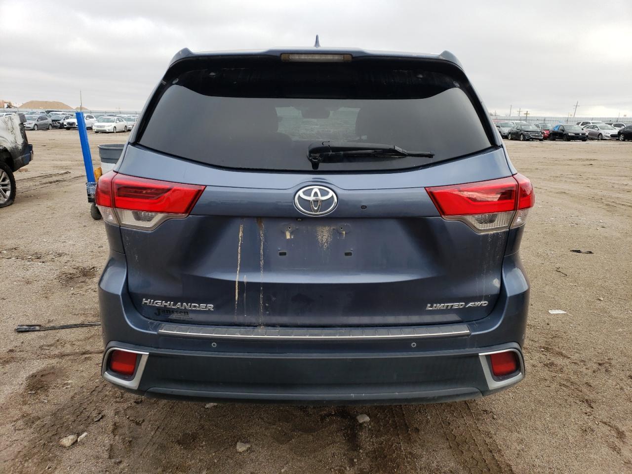 2018 TOYOTA HIGHLANDER - Фото 6