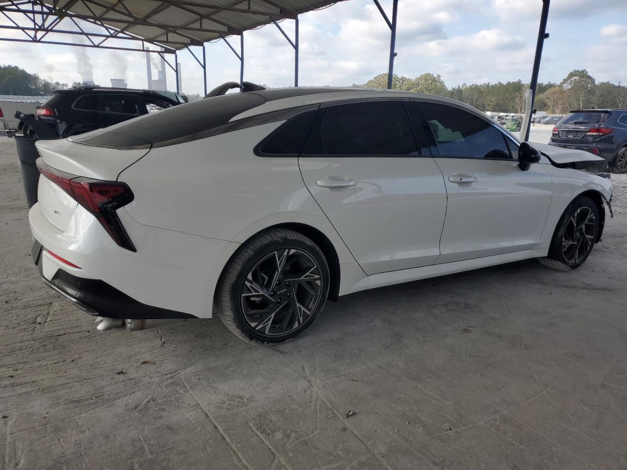 2025 KIA K5 GT LINE - Image 3