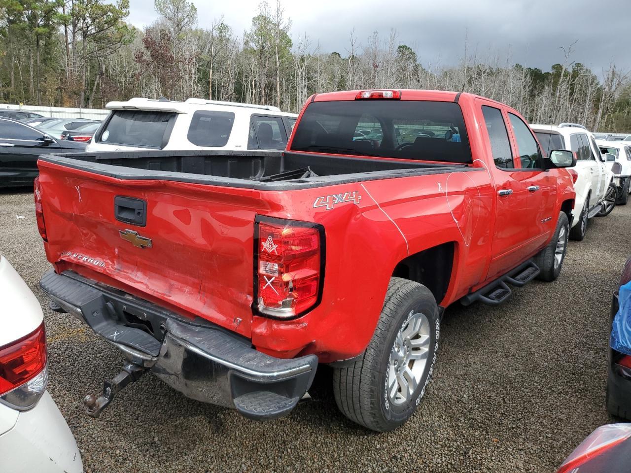 2017 CHEVROLET SILVERADO - Image 3
