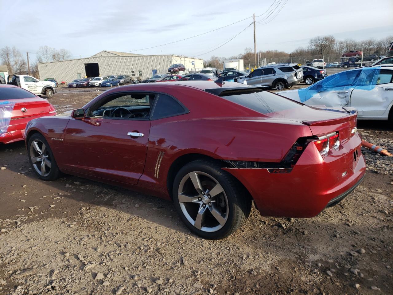 2011 CHEVROLET CAMARO LT - Фото 2