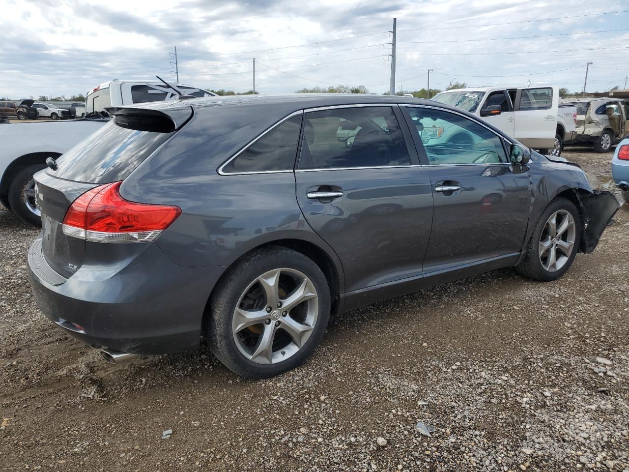 2012 TOYOTA VENZA LE - Фото 3