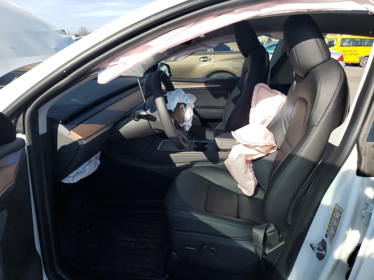 2024 TESLA MODEL Y - Image 7