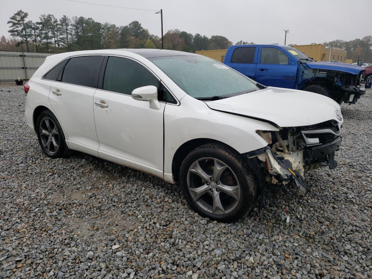 2014 TOYOTA VENZA LE - Image 4