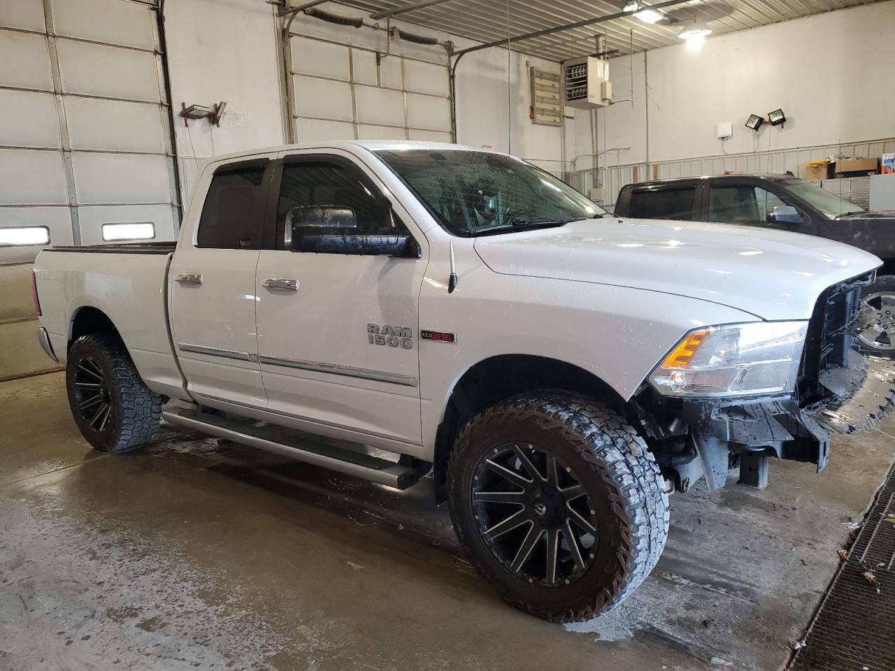 2014 RAM 1500 SLT - Image 4