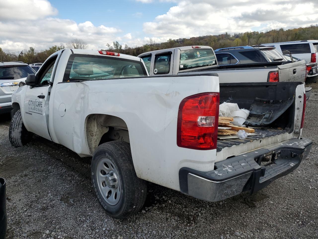 2012 CHEVROLET SILVERADO - Image 2
