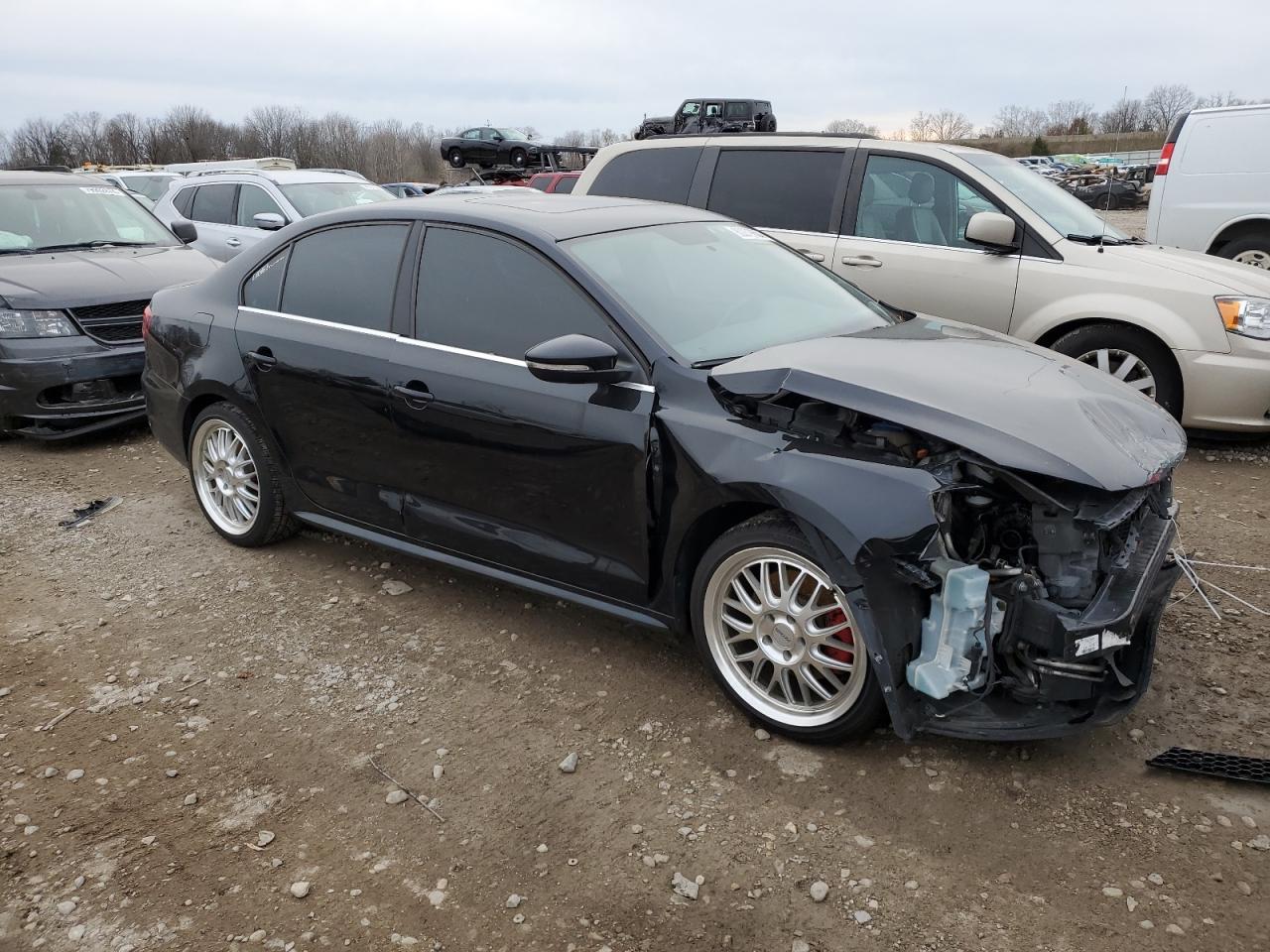 2013 VOLKSWAGEN JETTA GLI - Фото 4