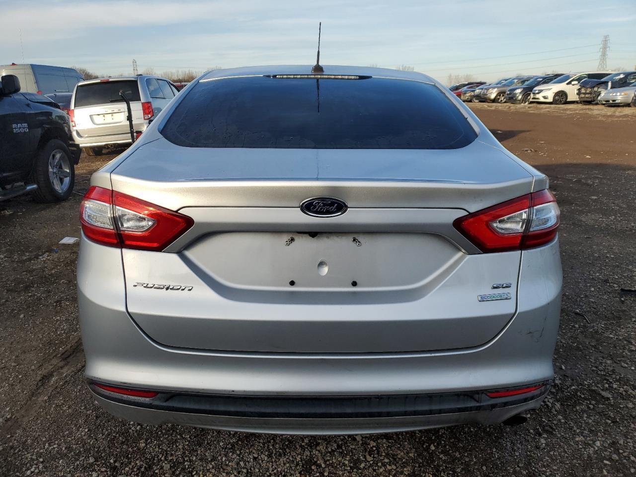 2013 FORD FUSION SE - Image 6