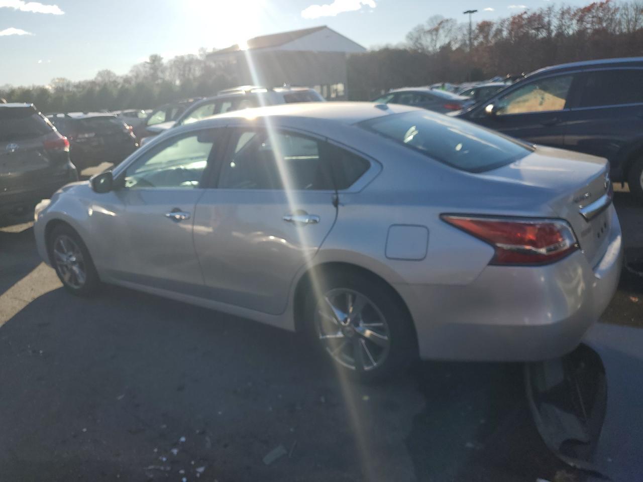 2015 NISSAN ALTIMA 2.5 - Фото 2
