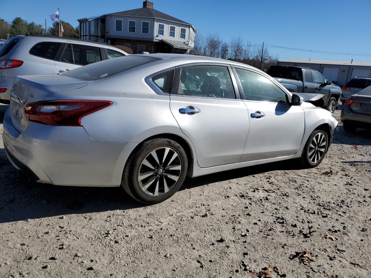 2018 NISSAN ALTIMA 2.5 - Image 3