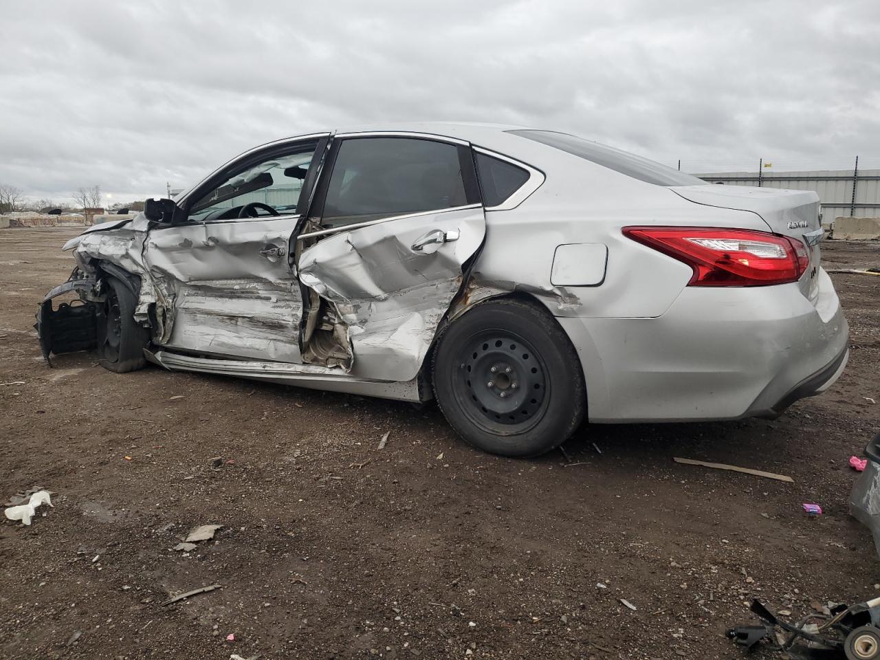 2016 NISSAN ALTIMA 2.5 - Image 2