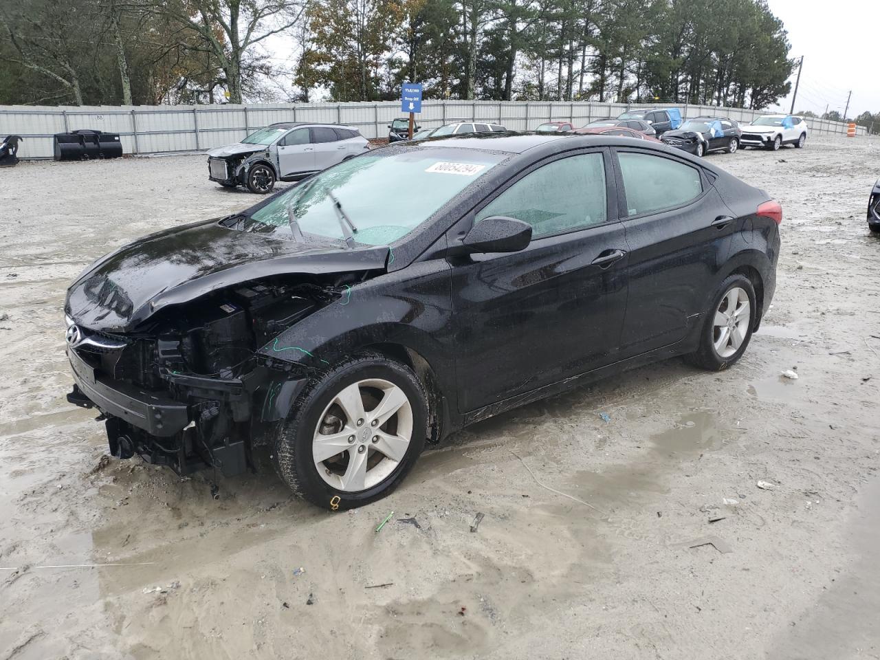 2013 HYUNDAI ELANTRA GL