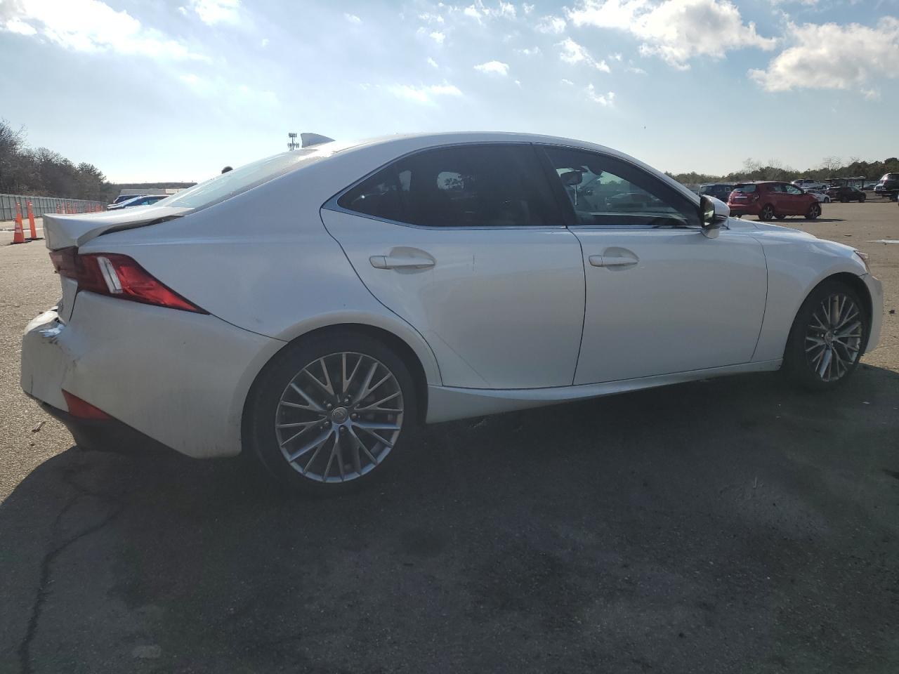 2014 LEXUS IS 250 - Image 3
